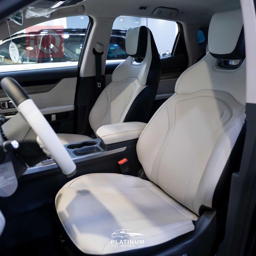 https://cdn.iqcars.io07674d4d-aef9-45af-8467-af6916b57871_7.jpg